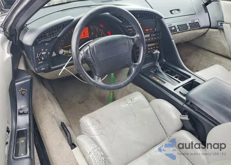 1992 Chevrolet Corvette z USA, uszkodzony, nr VIN 1G1YY23P4N5111430